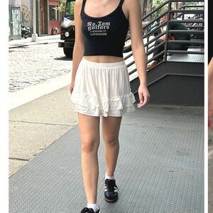 NWT Brandy Melville Este Ruffled Skirt
